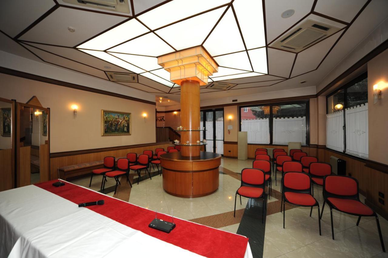 Hotel Svevia อัลตามูรา ภายนอก รูปภาพ